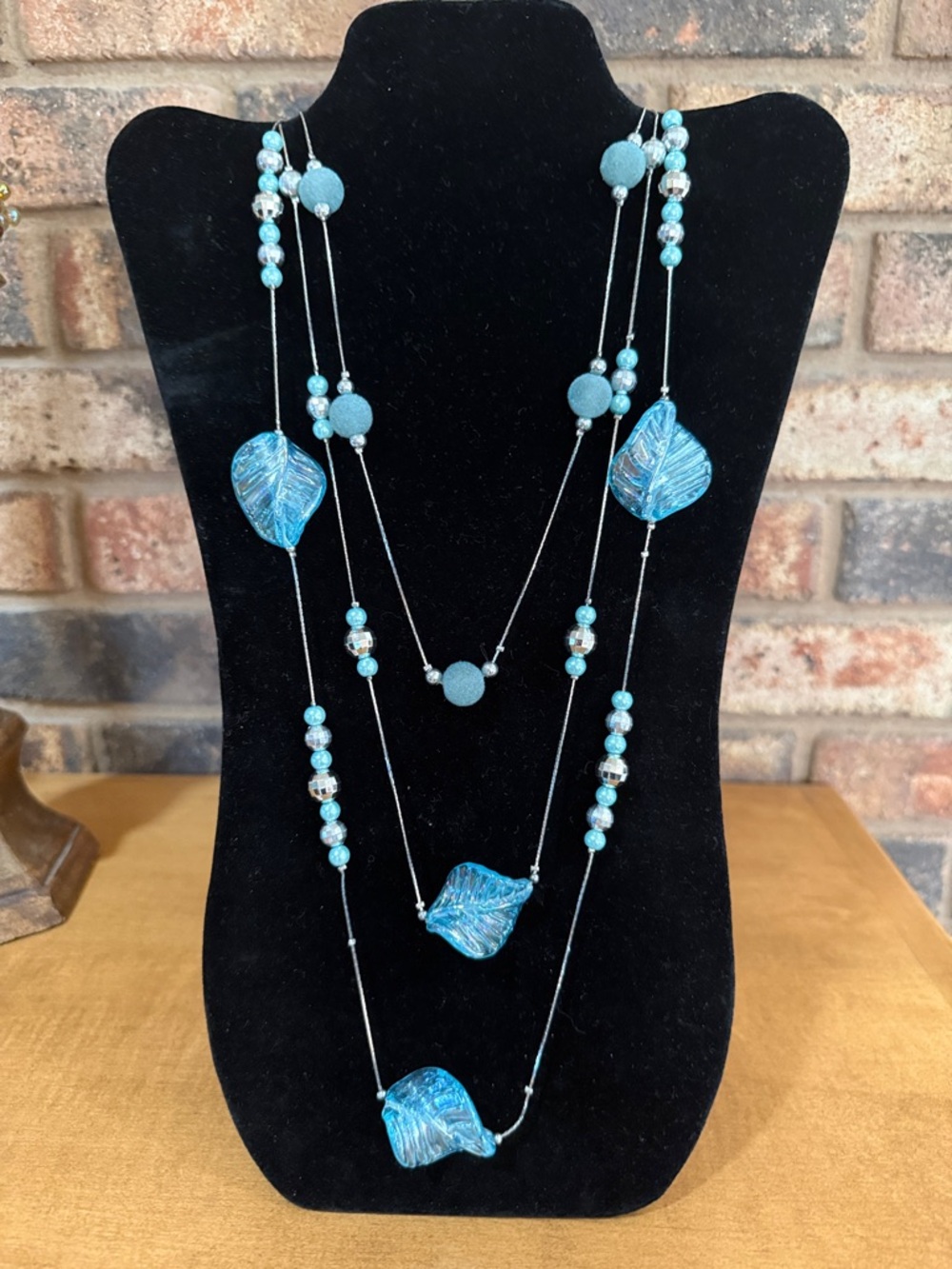 Vintage Blue glass leaf beaded silver tone necklace